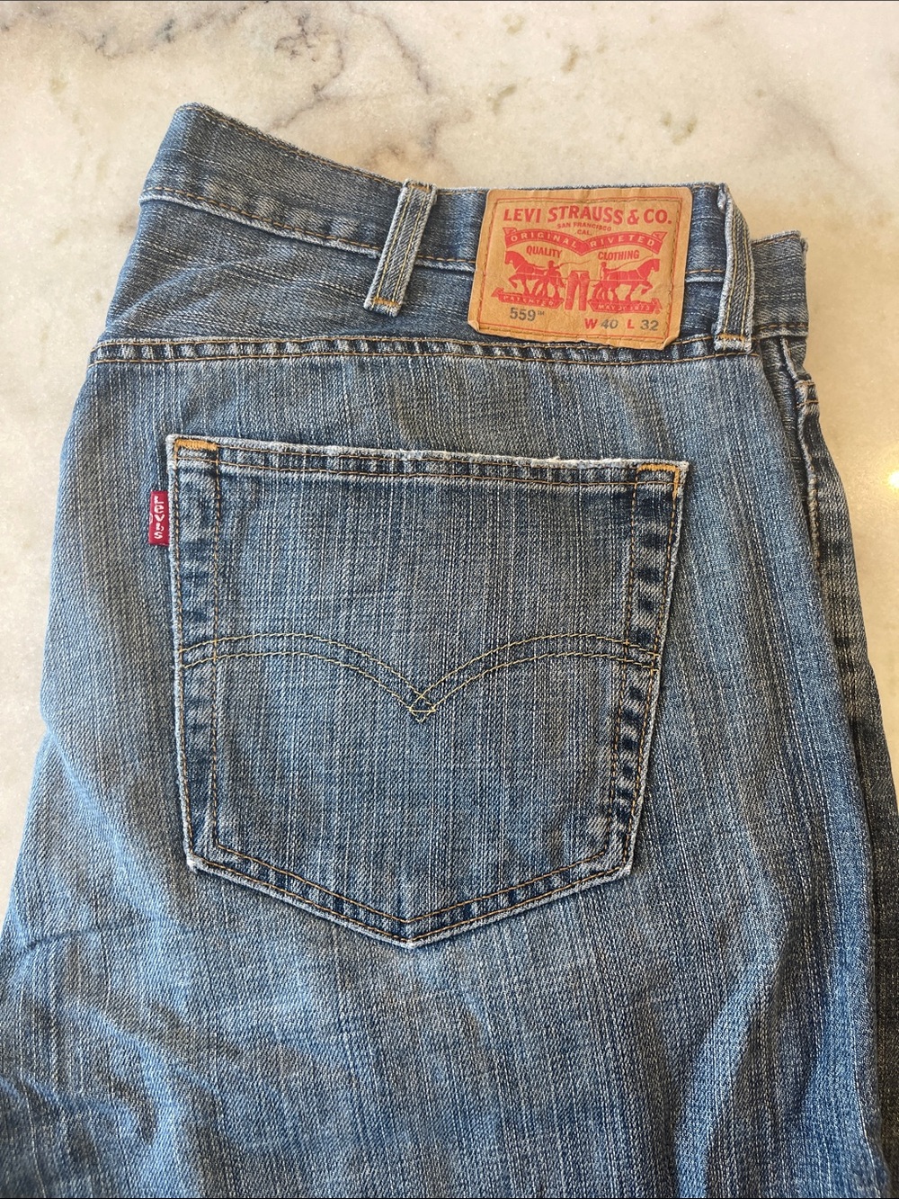 Levi's Men's Light Blue Relaxed Denim Jeans 40x32